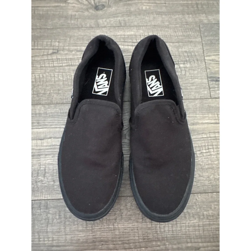 Vans Classic Slip-On Triple Black Canvas Sneakers Womens 8.5 Low Top Shoes